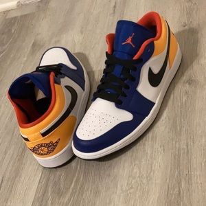 (No shoe box) (size 12) Jordan one low